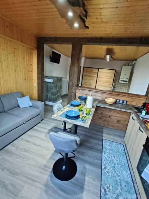 Holiday home Lake-side
